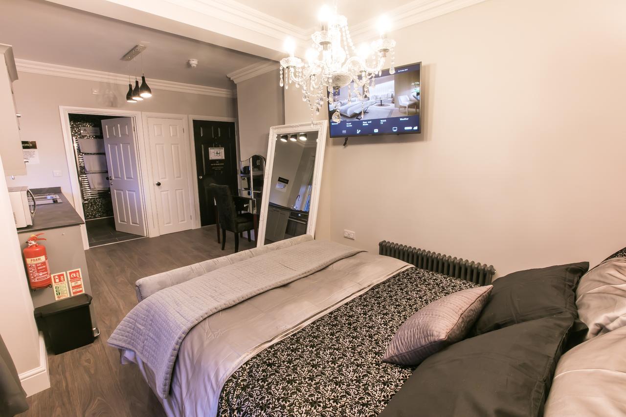 Apartments At Number 10 The Abbey Норуич Екстериор снимка