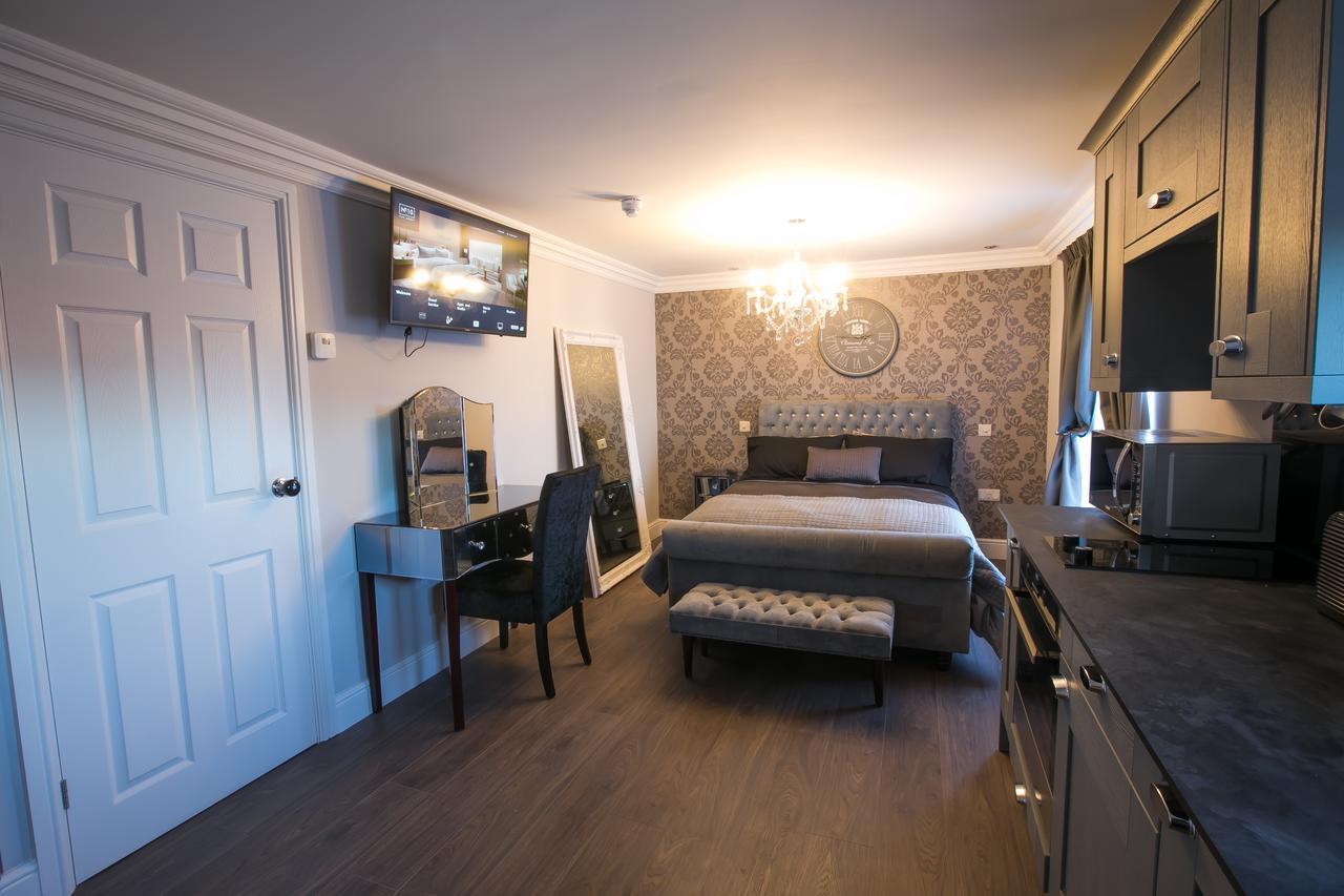 Apartments At Number 10 The Abbey Норуич Екстериор снимка