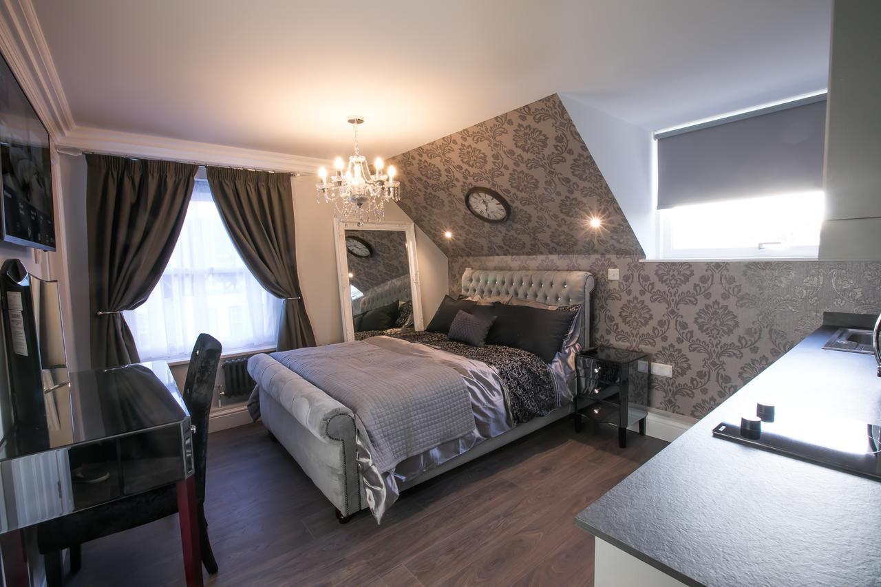 Apartments At Number 10 The Abbey Норуич Екстериор снимка